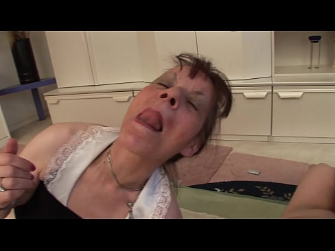❤️ Dvije bake i jedan djed imaju trojku ❤ Jebeni video na bs.pornofilmtv.ru ❤